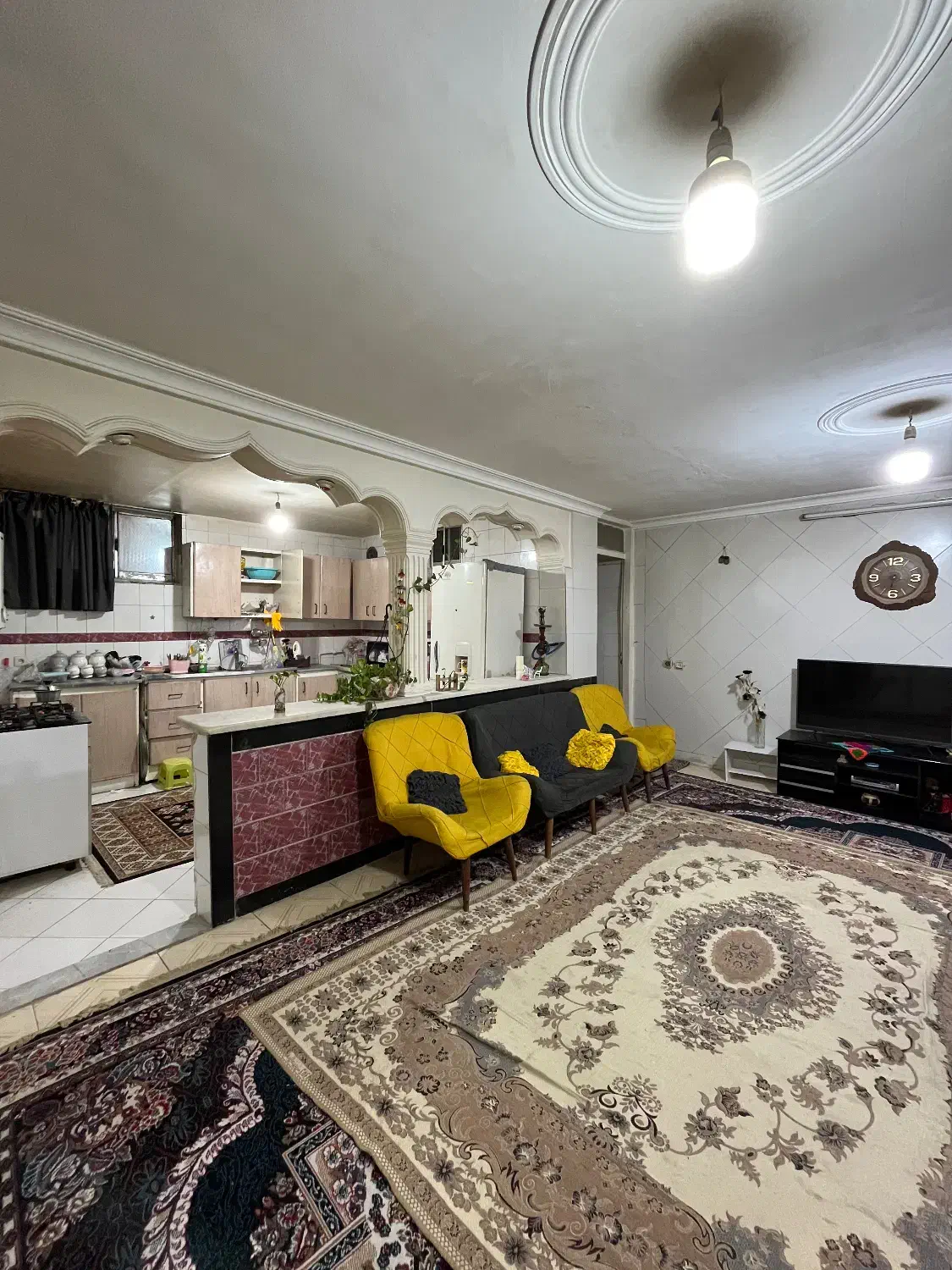 خانه ۸۰ متری چسب خیابان بازارچه|اجارهٔ خانه و ویلا|محمدشهر, محمدشهر|دیوار