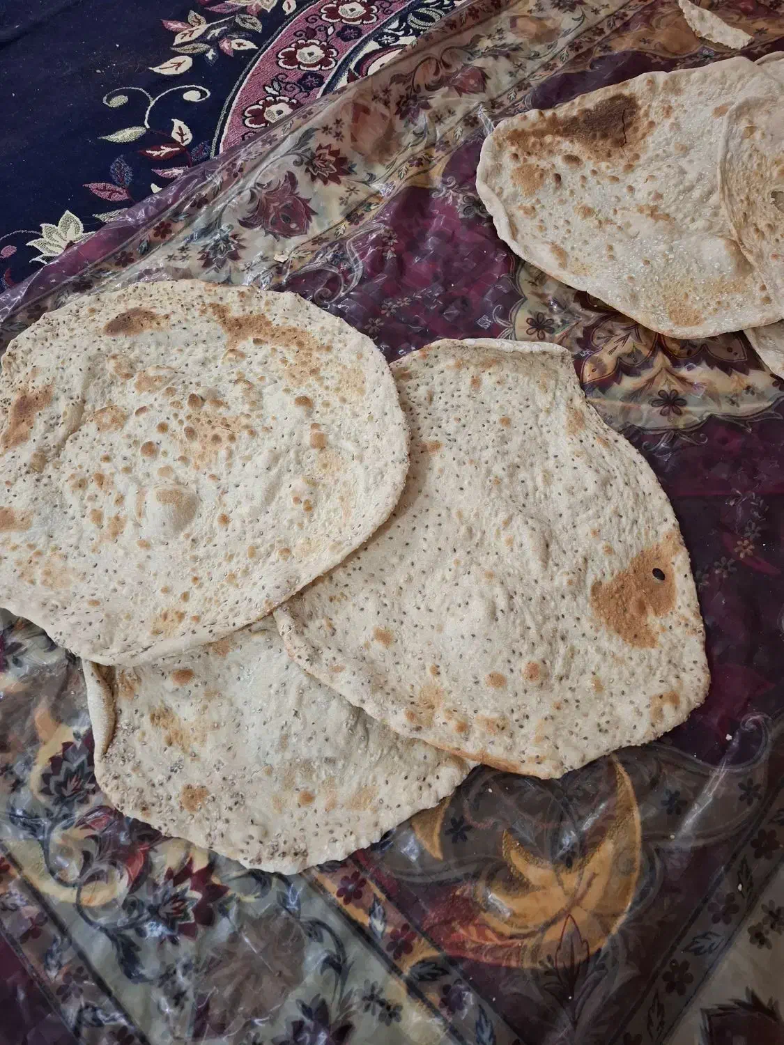 تنوری مزه ((جنوب)) مناسب همه غذاهای نونی|خوردنی و آشامیدنی|حمیدیا, |دیوار