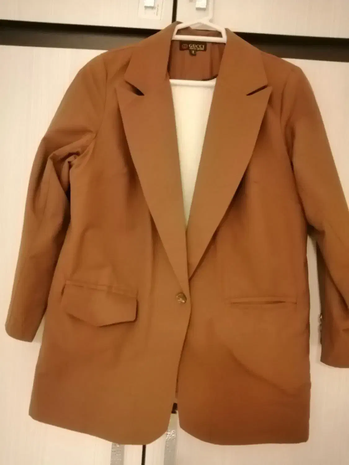 کت زمستانی|لباس|شاهین‌شهر, فردوسی|دیوار