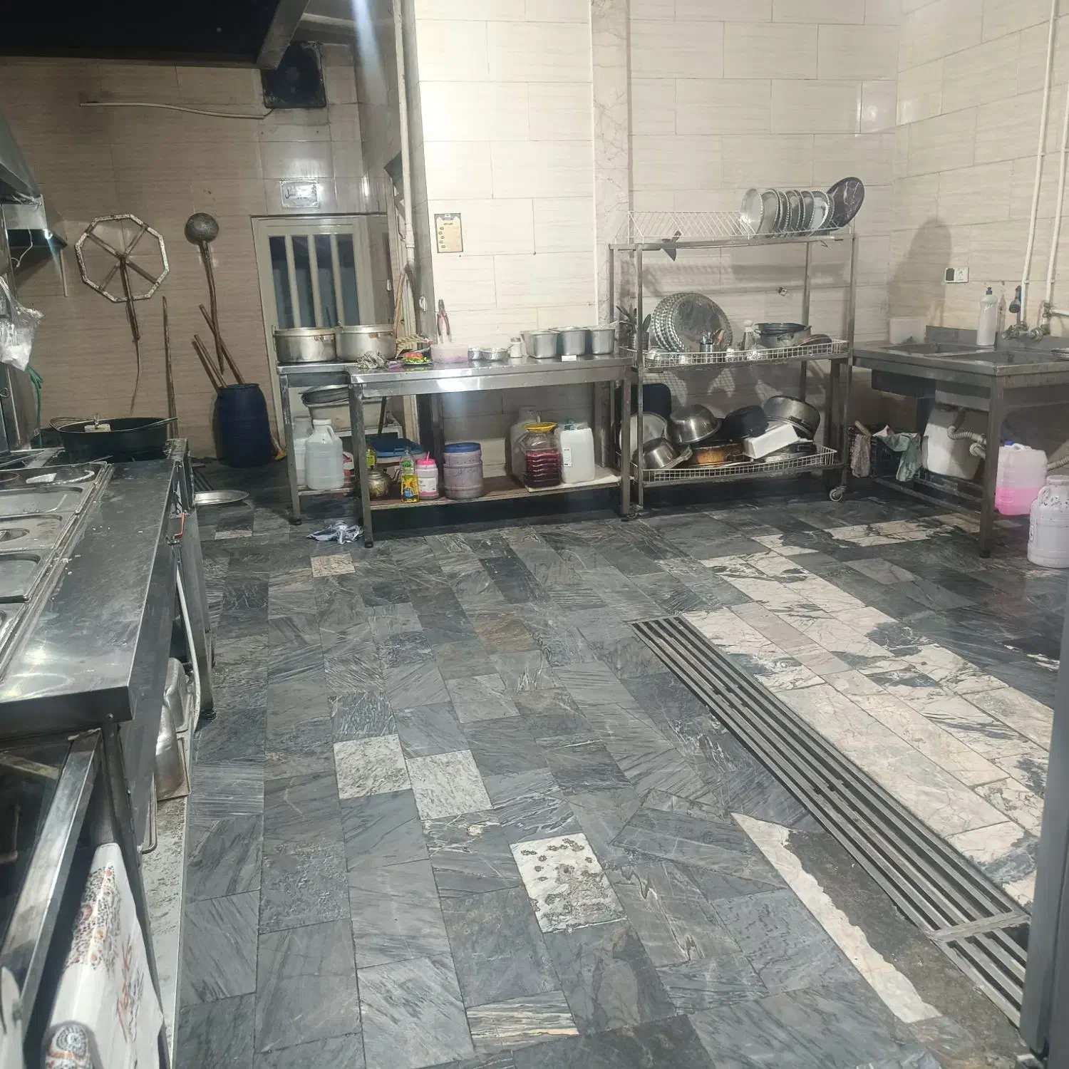 ظرف شور وکمک آشپزخانوم|استخدام خدمات فروشگاه و رستوران|مشهد, جنت|دیوار