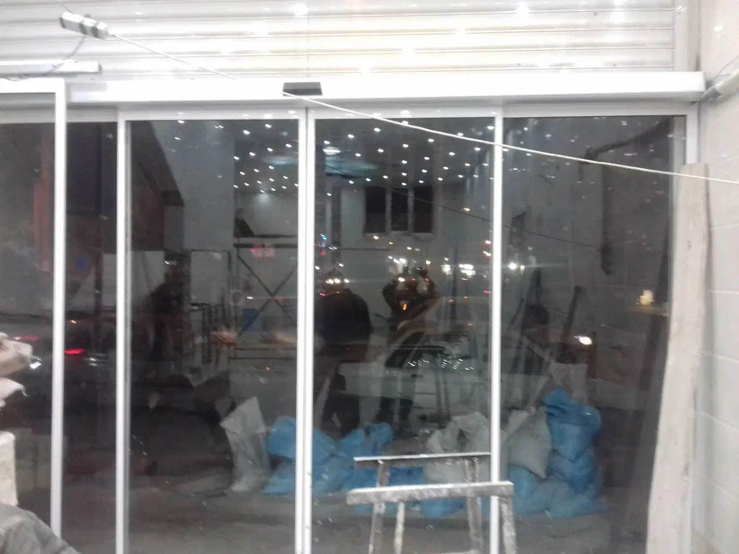 شیشه سکوریت. کرکره برقی|خدمات پیشه و مهارت|قم, عمار یاسر|دیوار