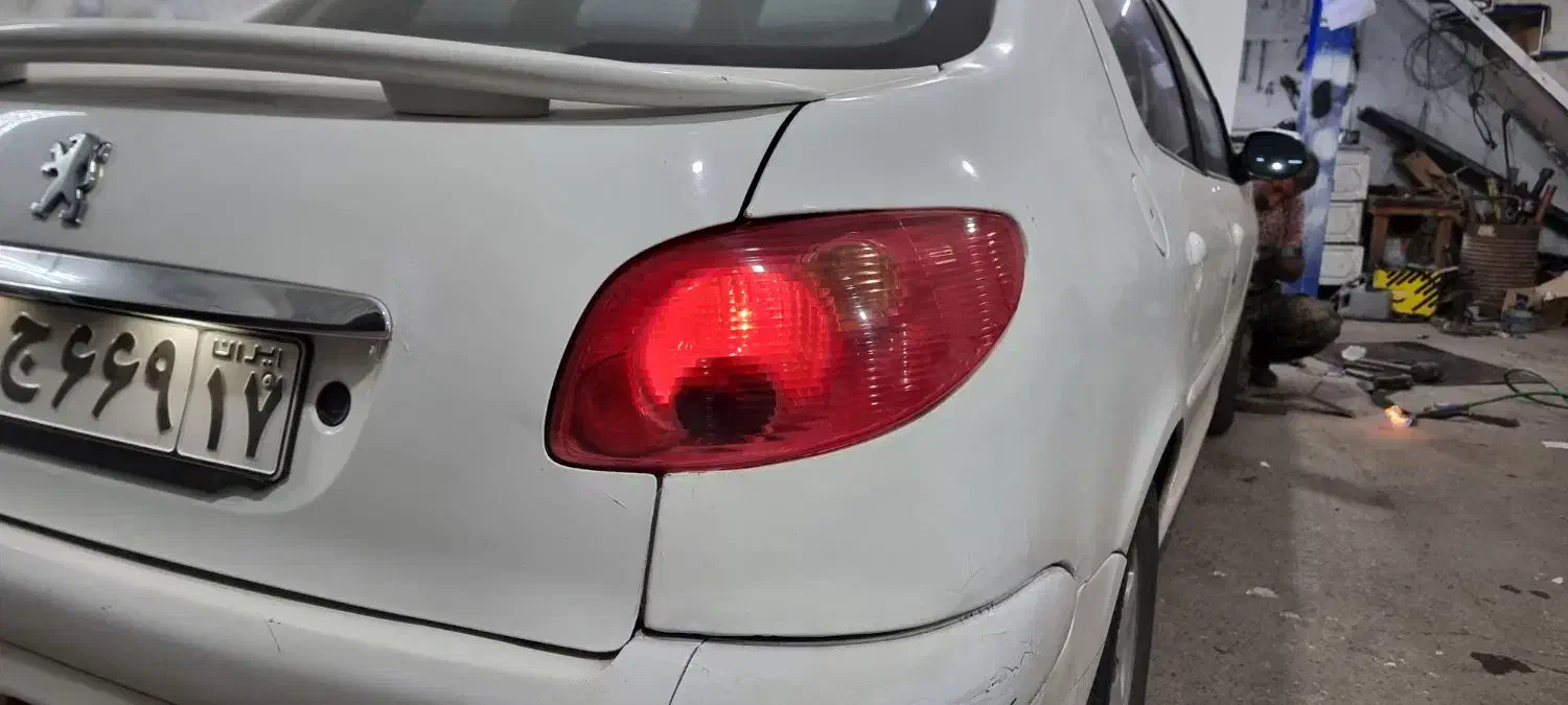 فروش چراغ عقب ۲۰۶|قطعات یدکی و لوازم جانبی|ارومیه, |دیوار