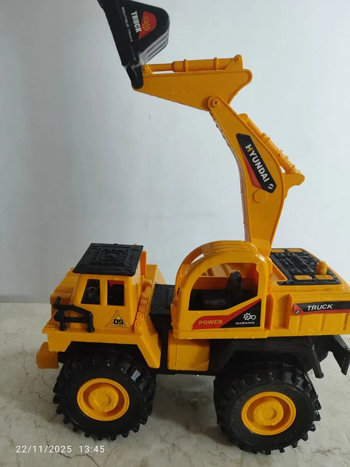 ماشین اسباب بازی لودر بزرگ|اسباببازی|مشهد, انقلاب|دیوار