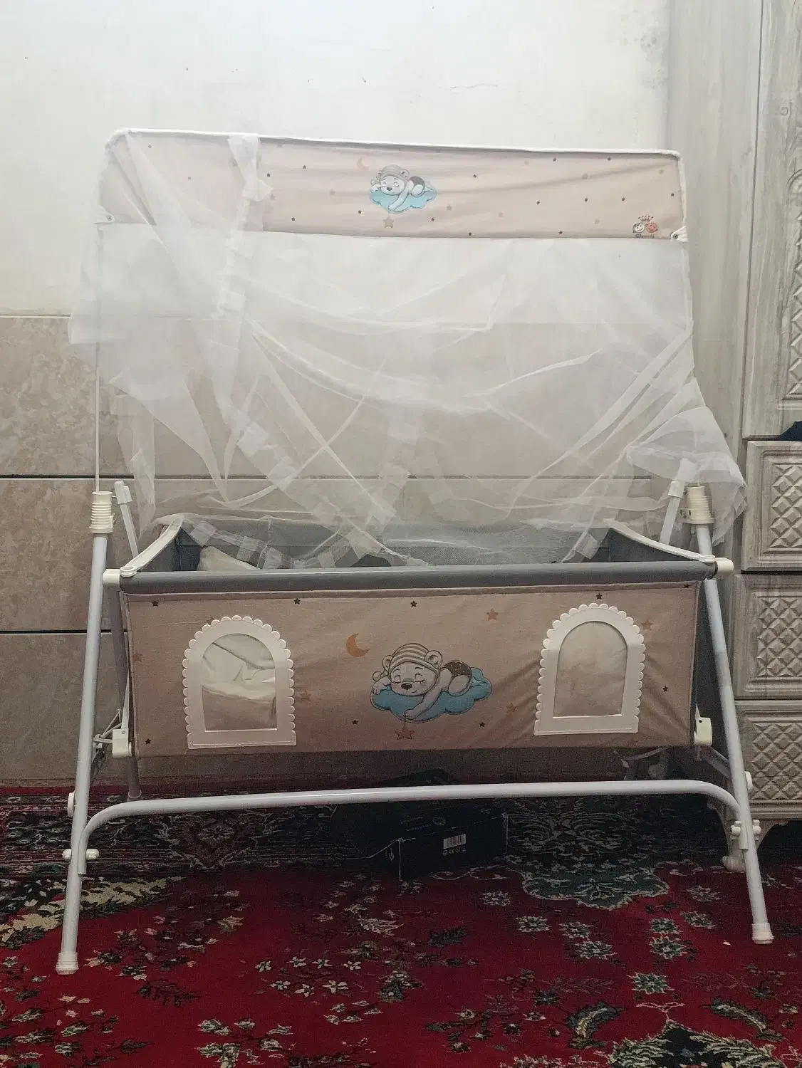 گهواره|تخت و صندلی بچه|شاهرود, |دیوار