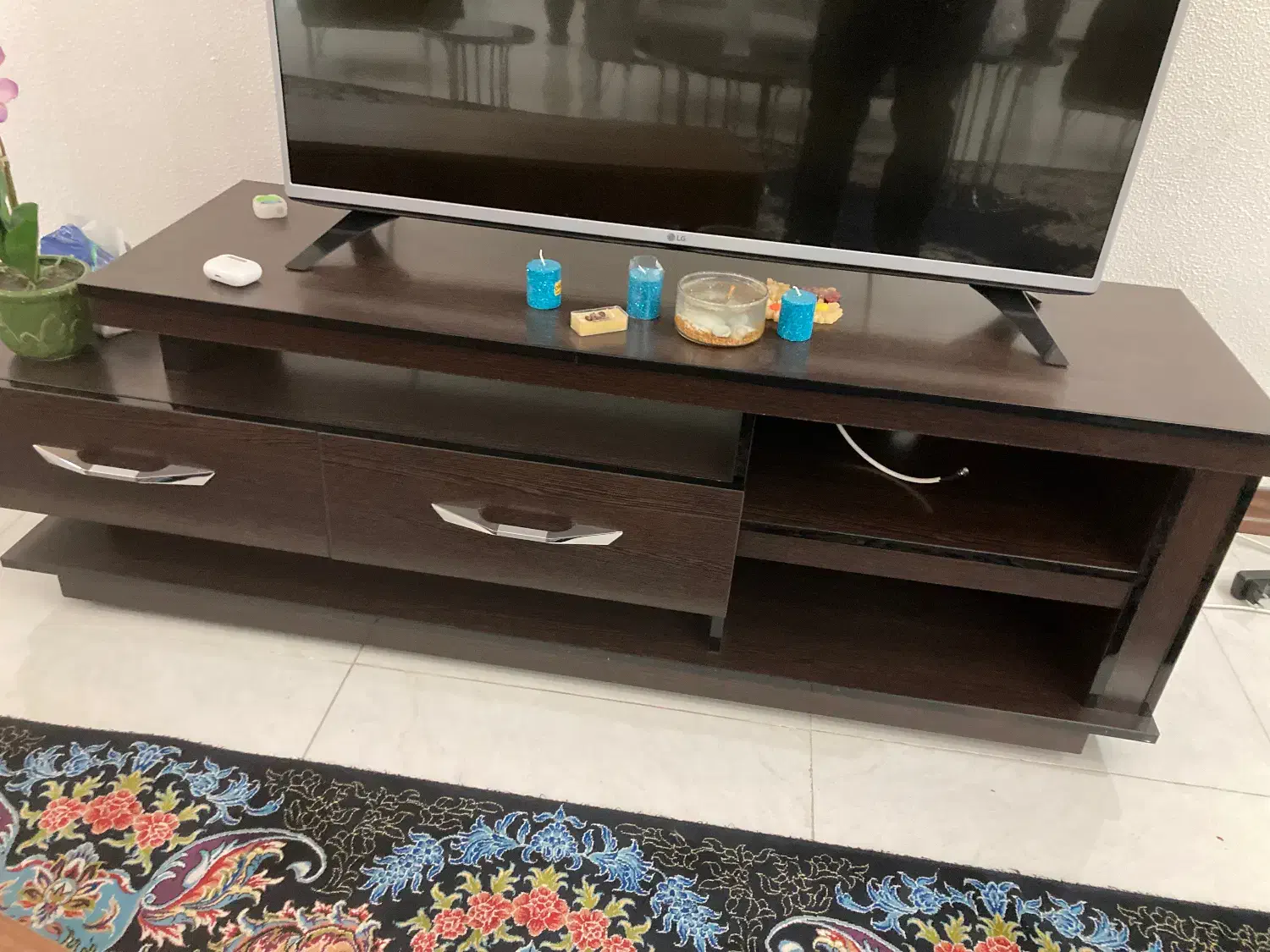 میز زیر تلوزیونی|میز تلویزیون|شاهینشهر, ۹ دی|دیوار