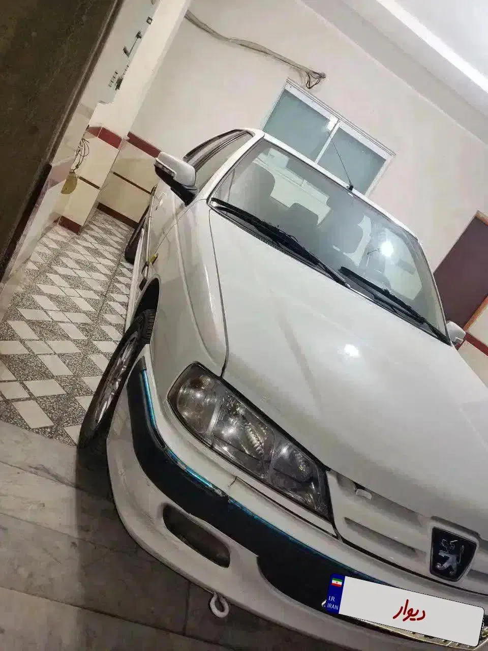 پژو پارس سال ۹۶ سفید بدون رنگ و خط|خودرو سواری و وانت|دابودشت, |دیوار