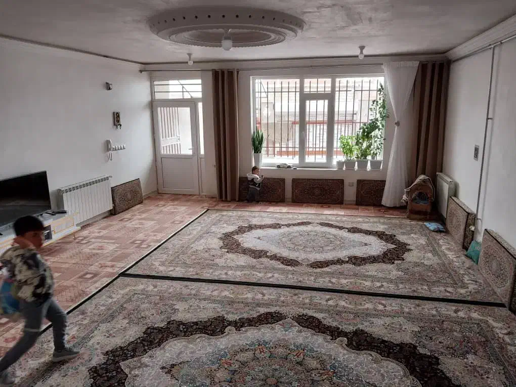 خانه اجاره ۱۳۰متری ۳۰مترش حیاط است|اجارهٔ خانه و ویلا|سقز, |دیوار