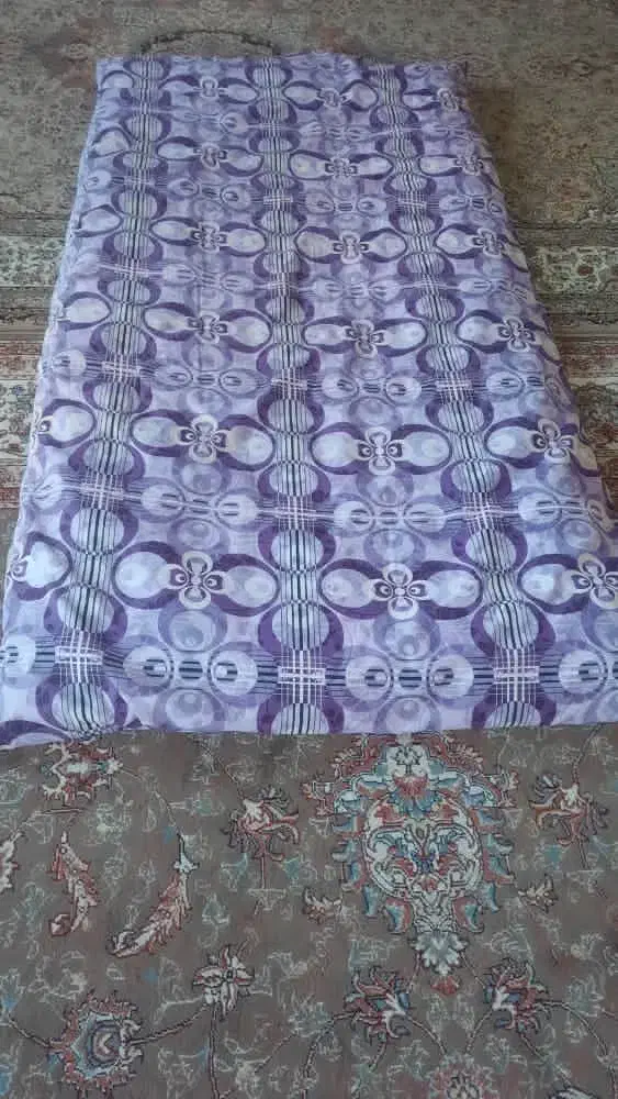 فروش تشک  ۵عدد باهم ۳تومن تکی۷۰۰|رختخواب، بالش، پتو|نور, |دیوار