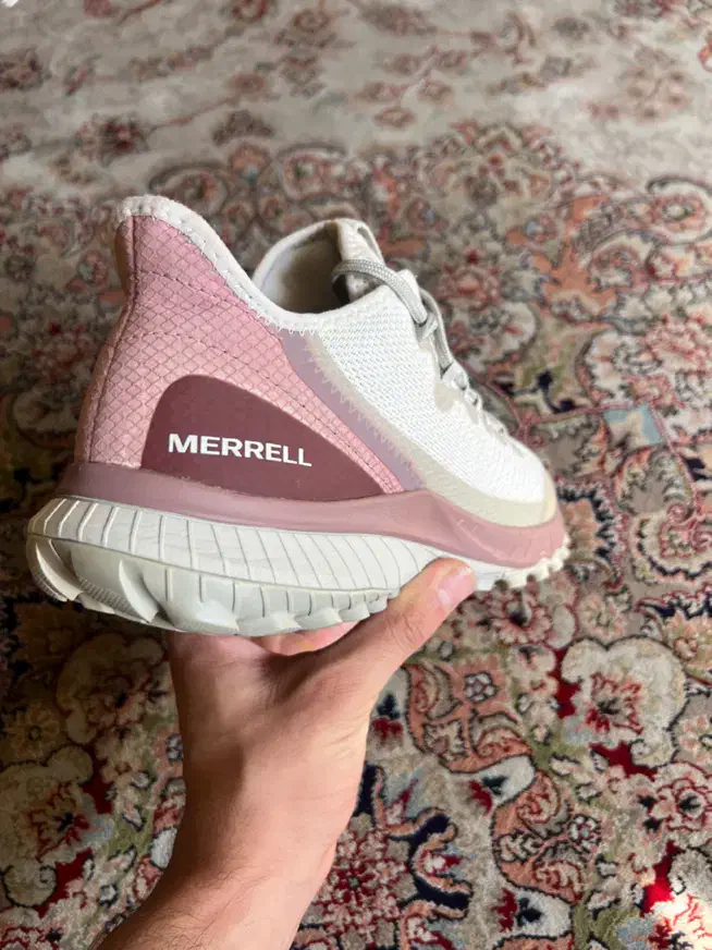 کتونی امریکایی مرلmerrell اکبند ترکینگ طبیعتگردی۴۳|کیف، کفش، کمربند|تهران, صادقیه|دیوار