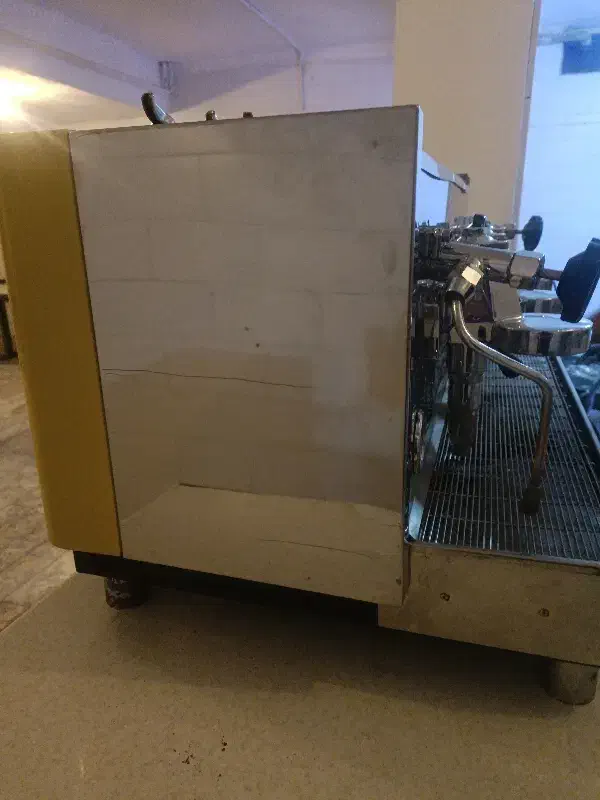 دستگاه اسپرسو ساز صنعتی|کافی‌شاپ و رستوران|سیرجان, |دیوار