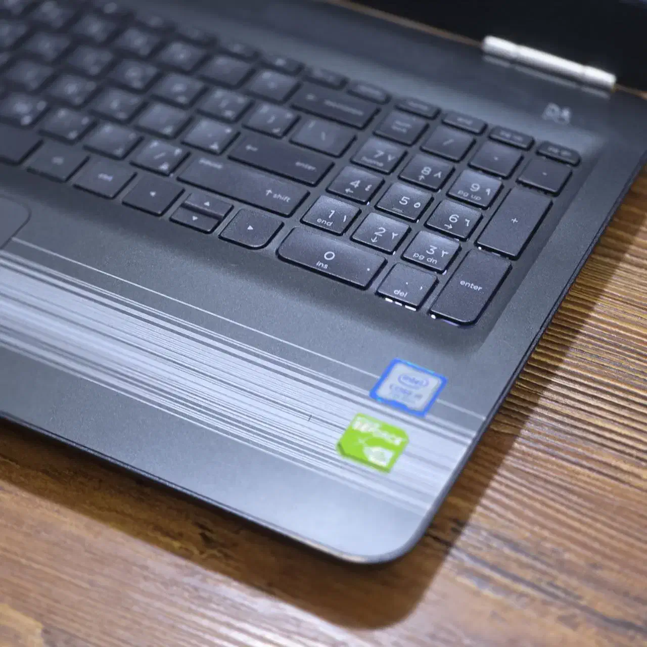 لپتاپ HP Pavilion 15 چهارگیگابایت گرافیک|رایانه همراه|شیراز, ملاصدرا|دیوار