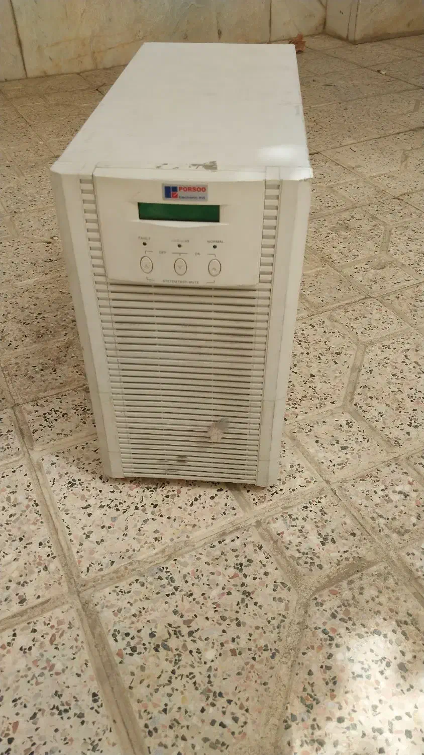یو پی اس (UPS) پرسو آنلاین 3KV|مودم و تجهیزات شبکه|مشهد, تربیت (صدف)|دیوار