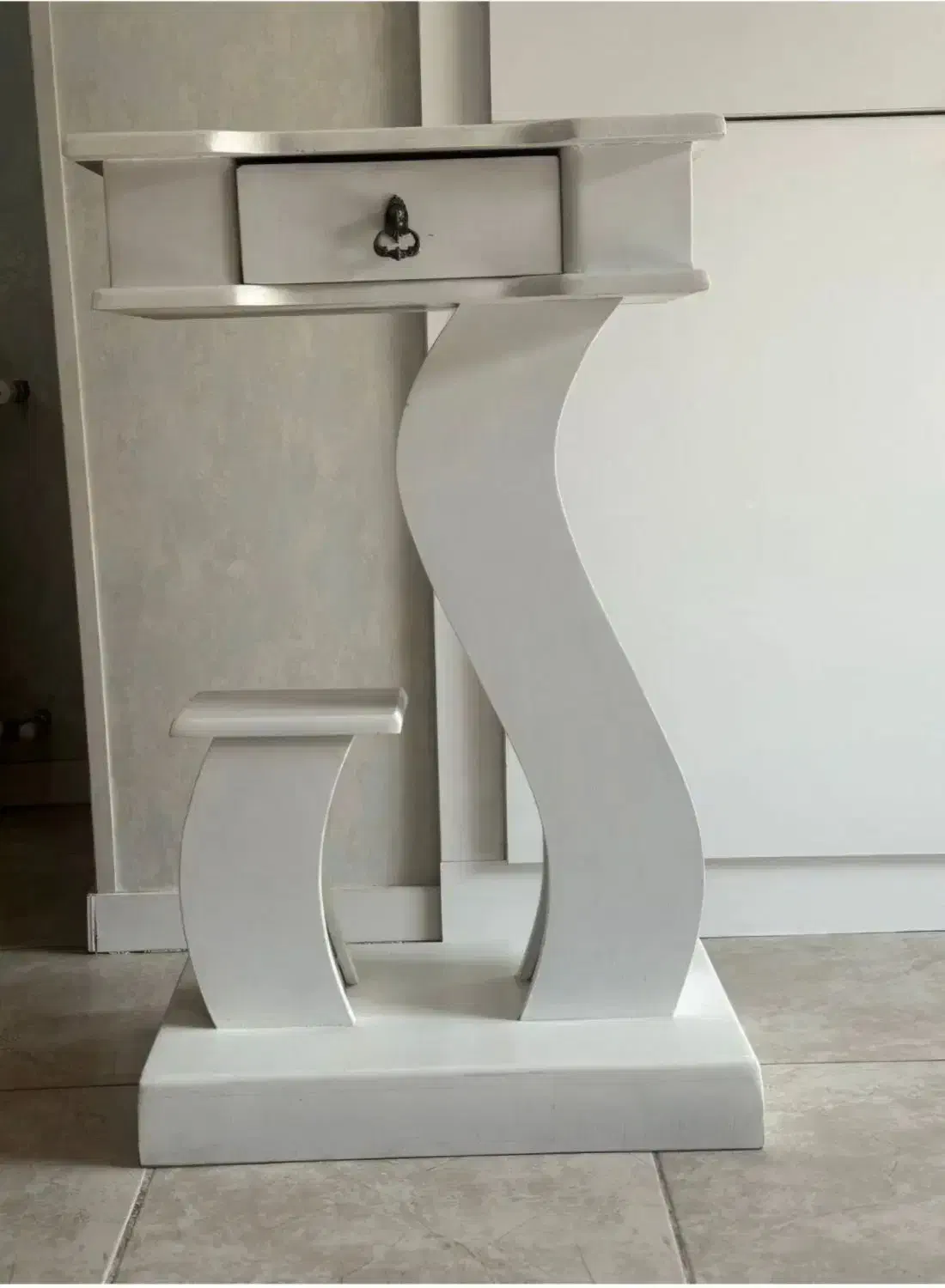 میز تلفن|میز تلفن|کرج, شهرک ولیعصر|دیوار