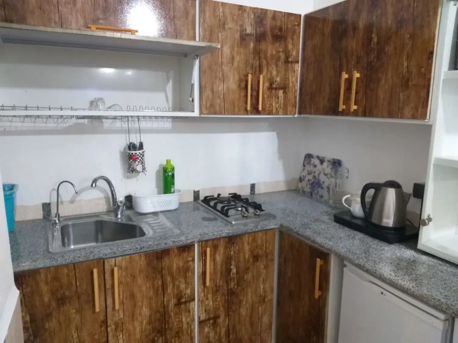 اجاره یک واحد سوئیت با امکانات کامل|اجارهٔ کوتاه‌مدت آپارتمان و سوئیت|زابل, |دیوار