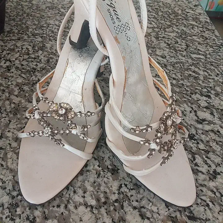 کفش مجلسی|کیف، کفش، کمربند|بیرجند, |دیوار