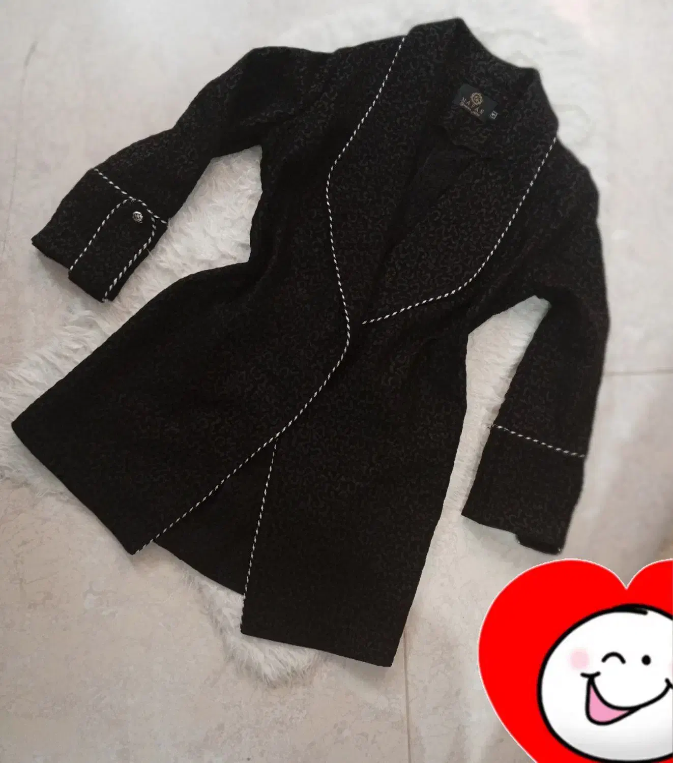 مانتو کتی|لباس|سلماس, |دیوار