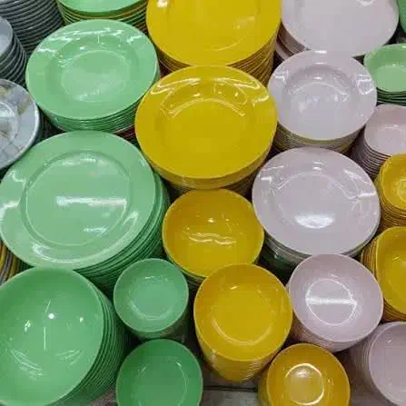 ملامین رنگی نشکن سرویس و فله|ظروف سرو و پذیرایی|مشهد, سجادیه|دیوار