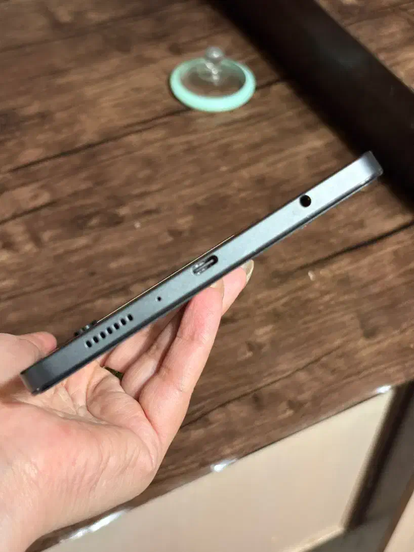 تبلت A9|تبلت|اهواز, کوی باهنر|دیوار