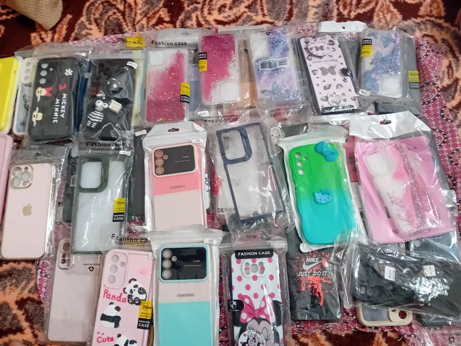 تعدادی کاور گوشی|لوازم جانبی موبایل و تبلت|مرند, |دیوار