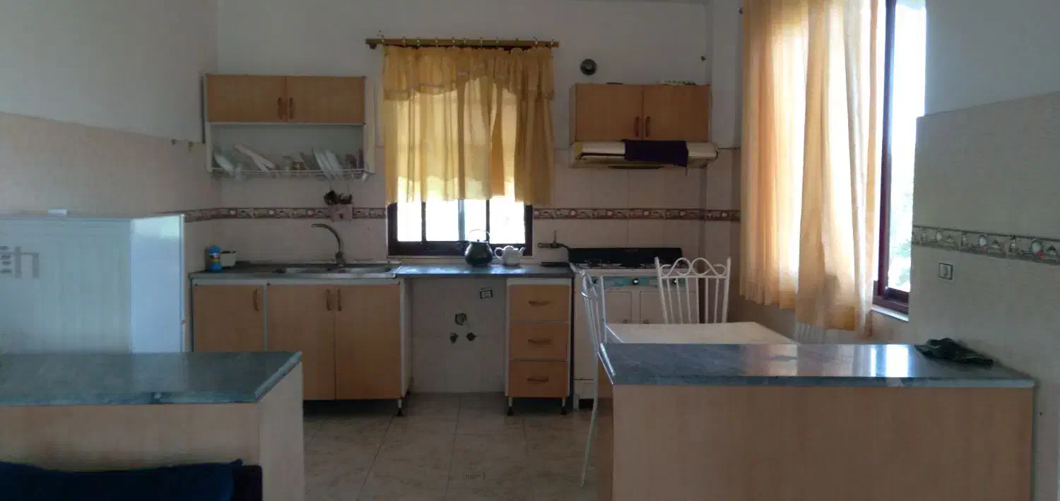 ویلا دربست.با تمام امکانات رفاهی.بدون|اجارهٔ کوتاه‌مدت آپارتمان و سوئیت|تنکابن, |دیوار