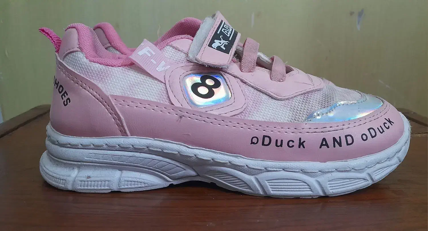 کفش کتانی دخترانه سایز۳۴|کفش و لباس بچه|چالوس, |دیوار