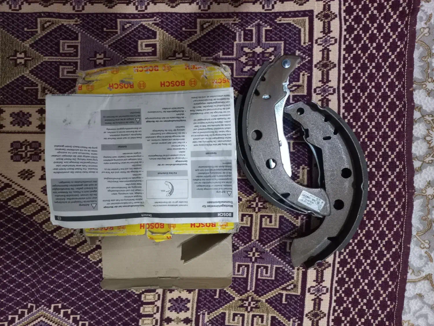 لنت عقب پژو ۴۰۵ بوش اصلی و لوازم دیگر|قطعات یدکی و لوازم جانبی|نسیم‌شهر, |دیوار