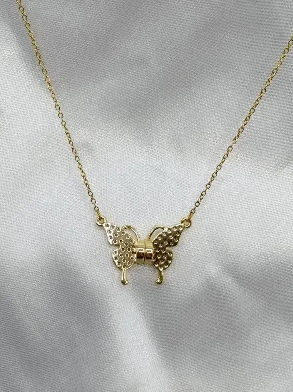 گردنبند پروانه مگنتی|زیورآلات و اکسسوری|مهاباد (آذربایجان غربی), |دیوار