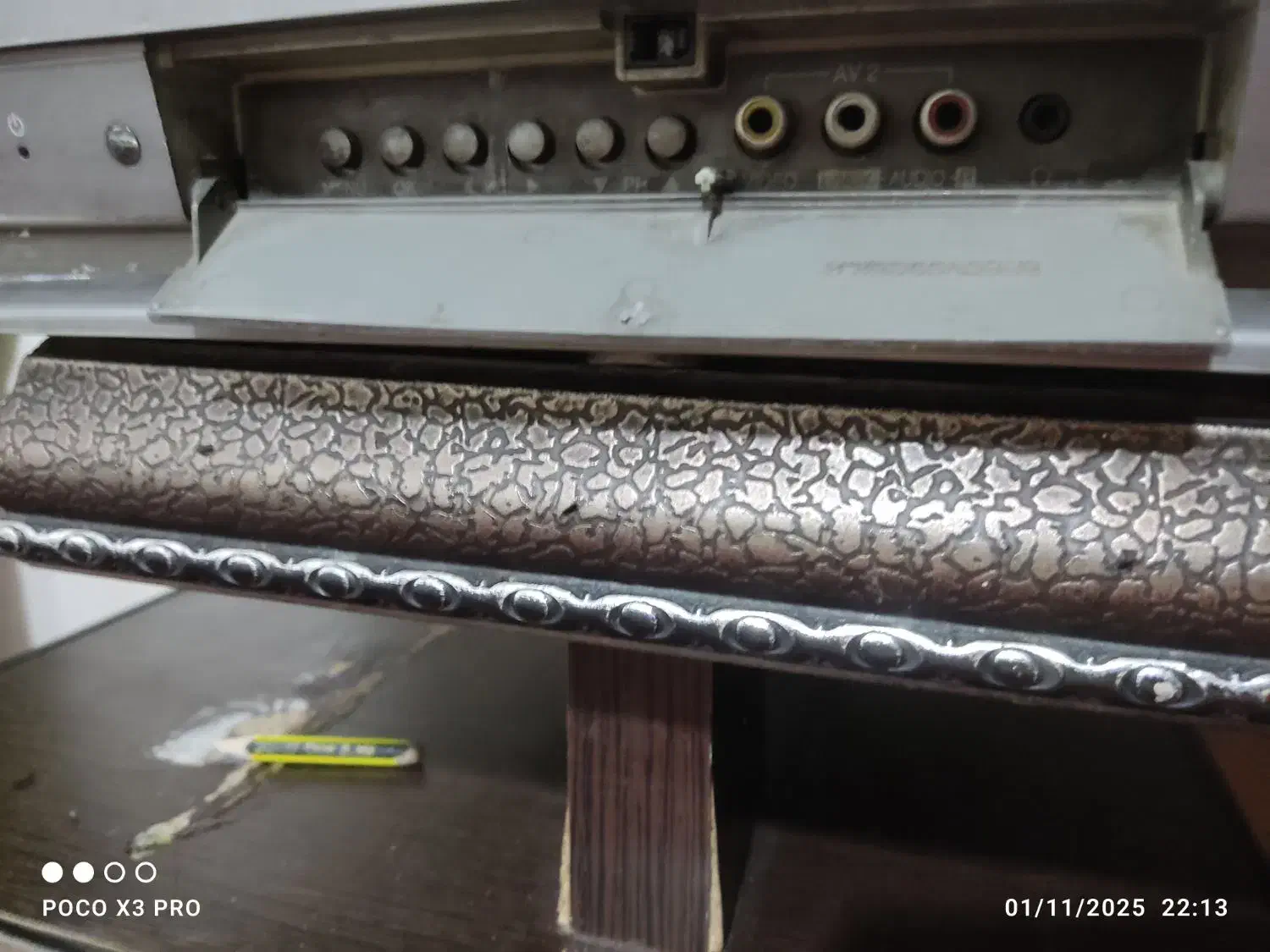 تلویزیون 21 اینچ|تلویزیون و پروژکتور|یاسوج, |دیوار