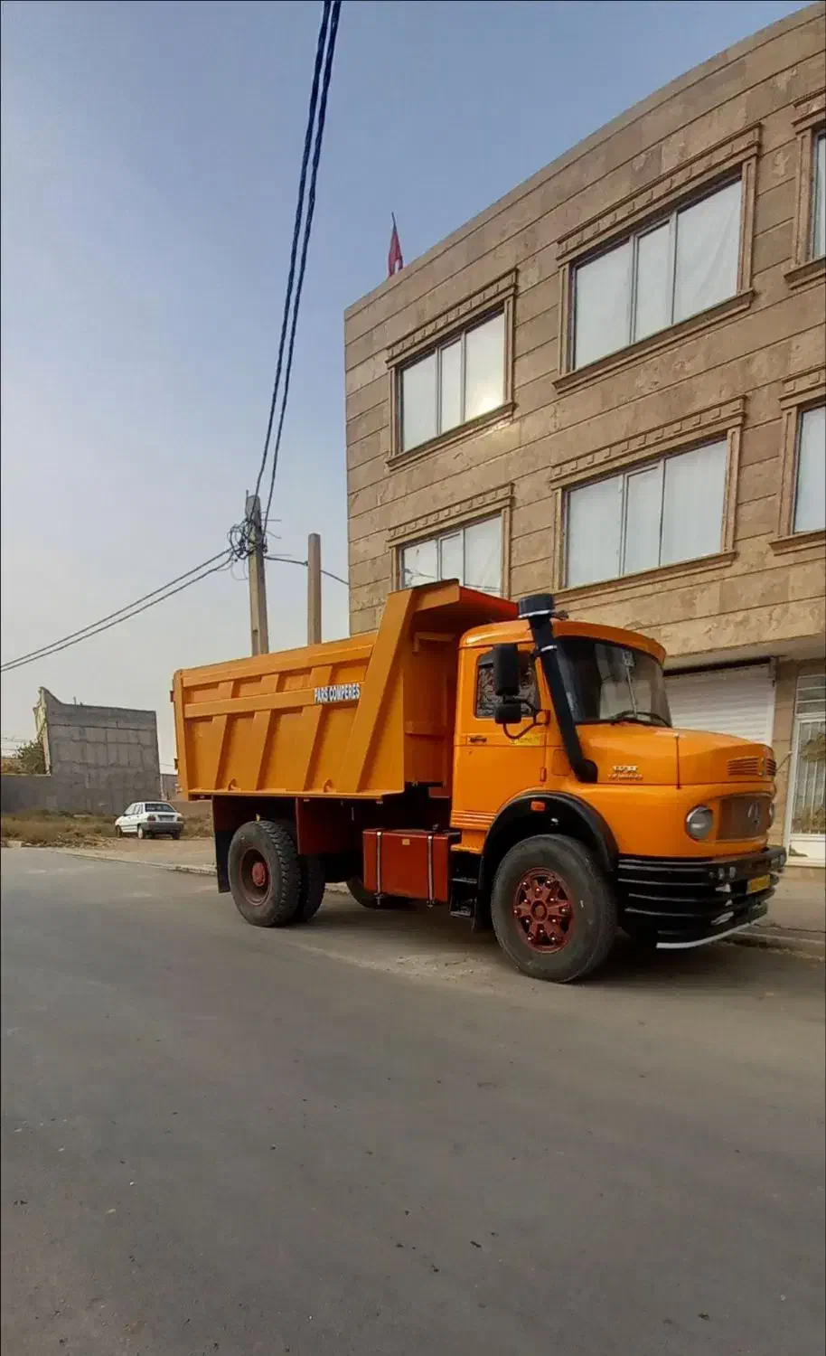 بنز تک کمپرسی مدل ۱۴۰۲|خودرو سنگین|اسفرورین, |دیوار