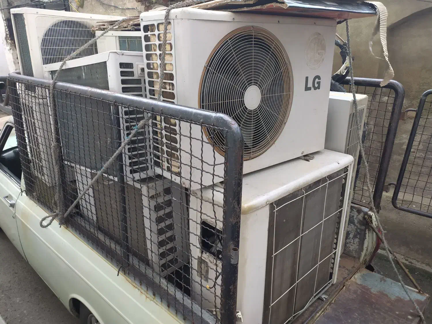 جهت فروش کولر سوخته و خراب تماس بگیرید|کولر گازی و فنکوئل|رشت, بازار|دیوار