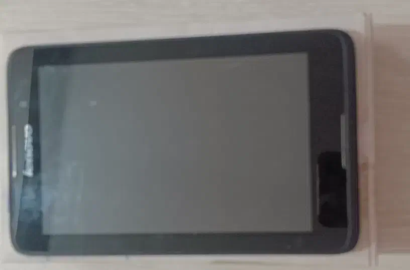 تبلت لنوو همراه کارتن|تبلت|قدس, شهر‌قدس|دیوار