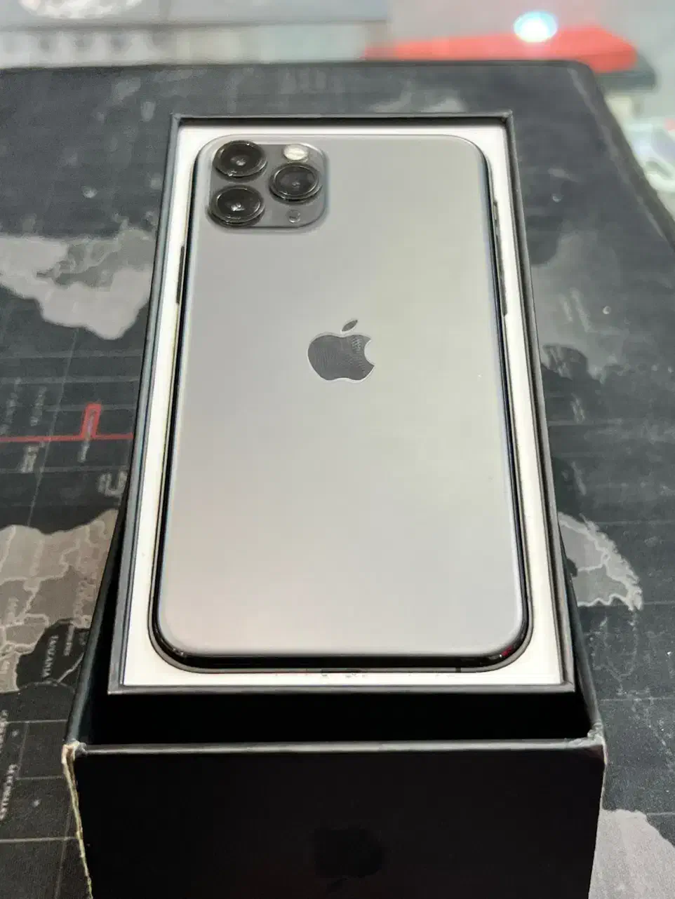 ایفون ۱۱ پرو مشکی فروش فورری|موبایل|تهران, اقدسیه|دیوار
