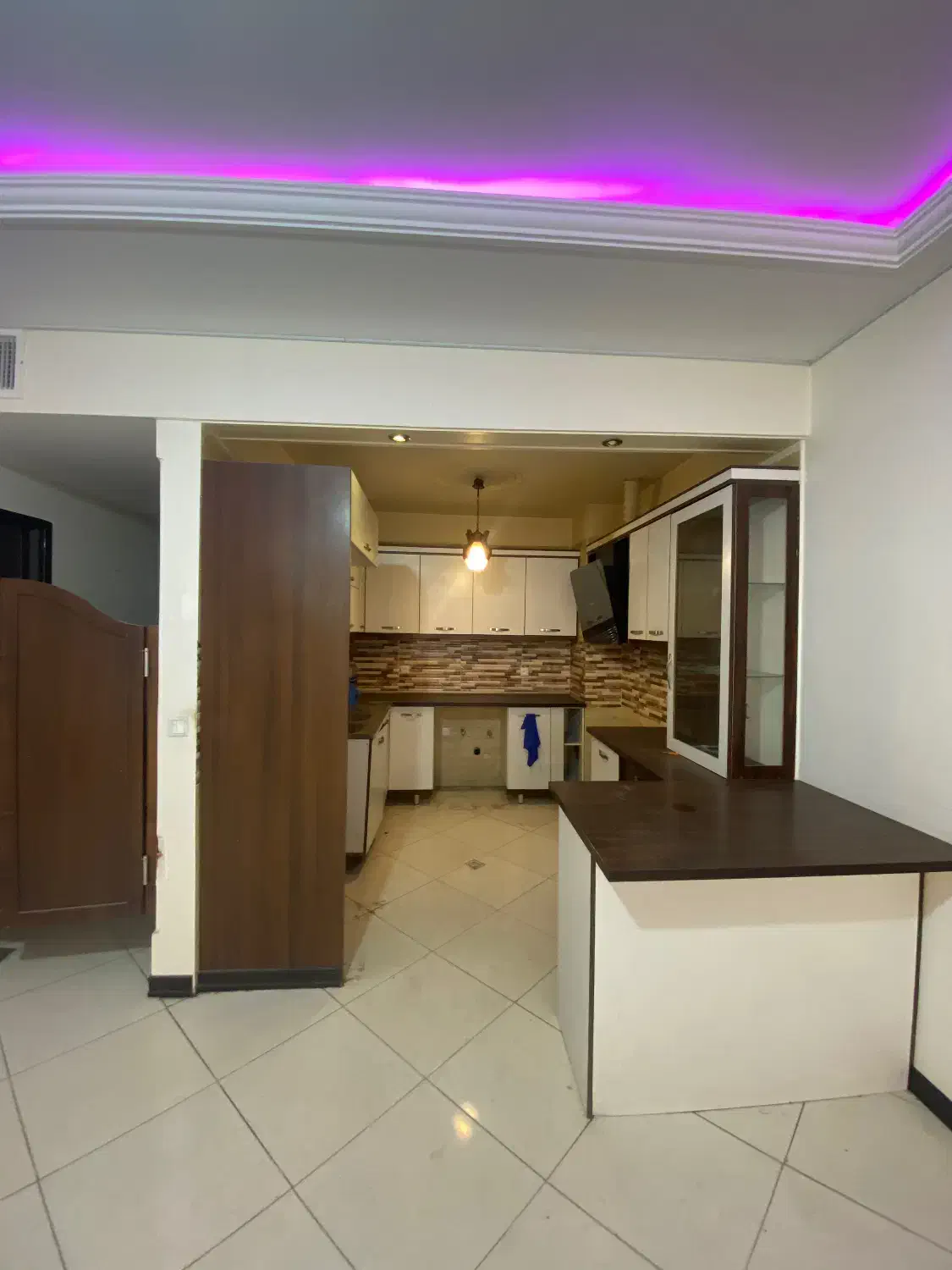 آپارتمان ۱۰۵ متری. اطراف زردبند|فروش آپارتمان|فشم, |دیوار