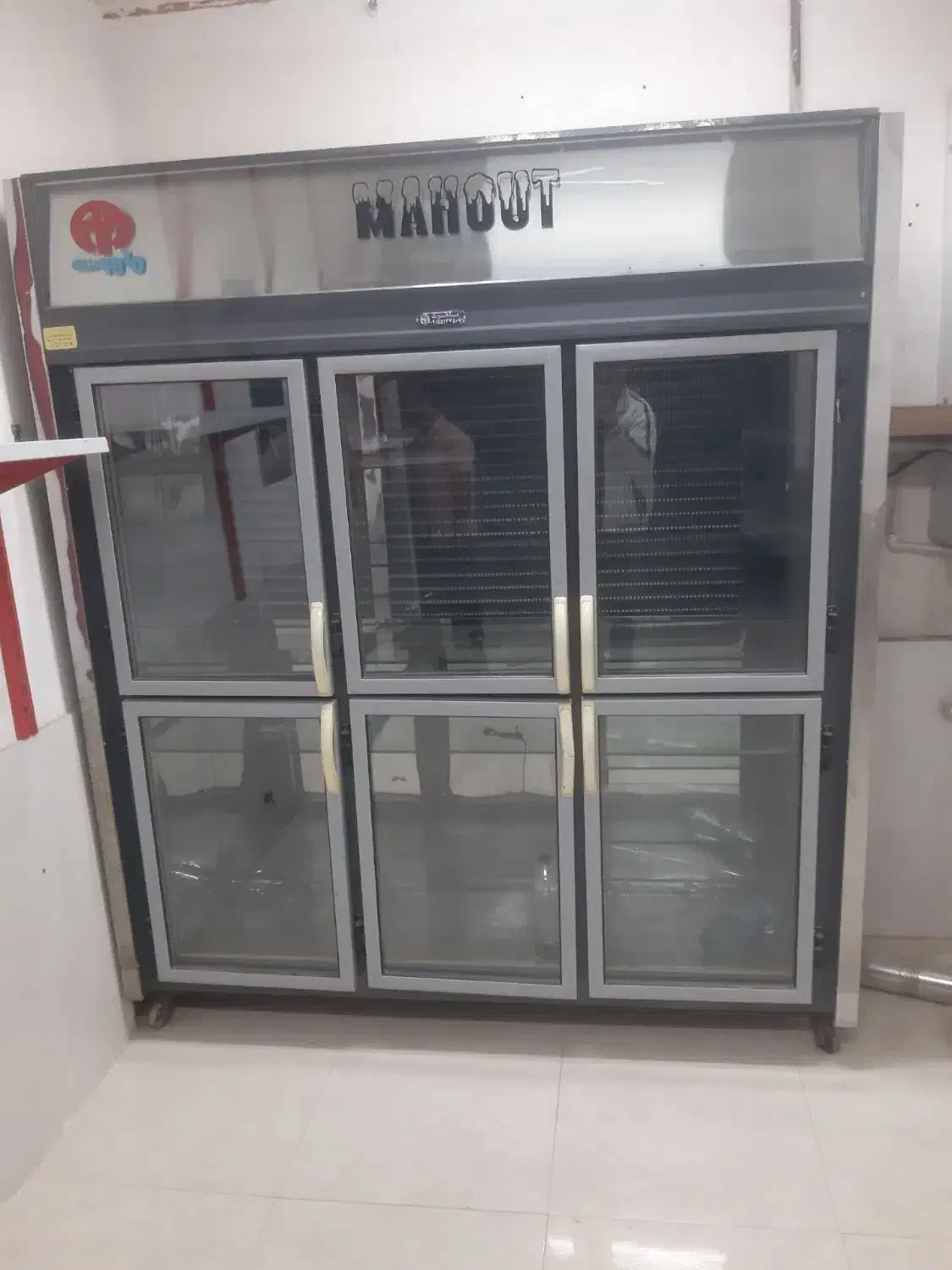 یخچال شیش درب بزرگ جا دار در حد آک نو نو|فروشگاه و مغازه|مشهد, شهید علی محمدی|دیوار