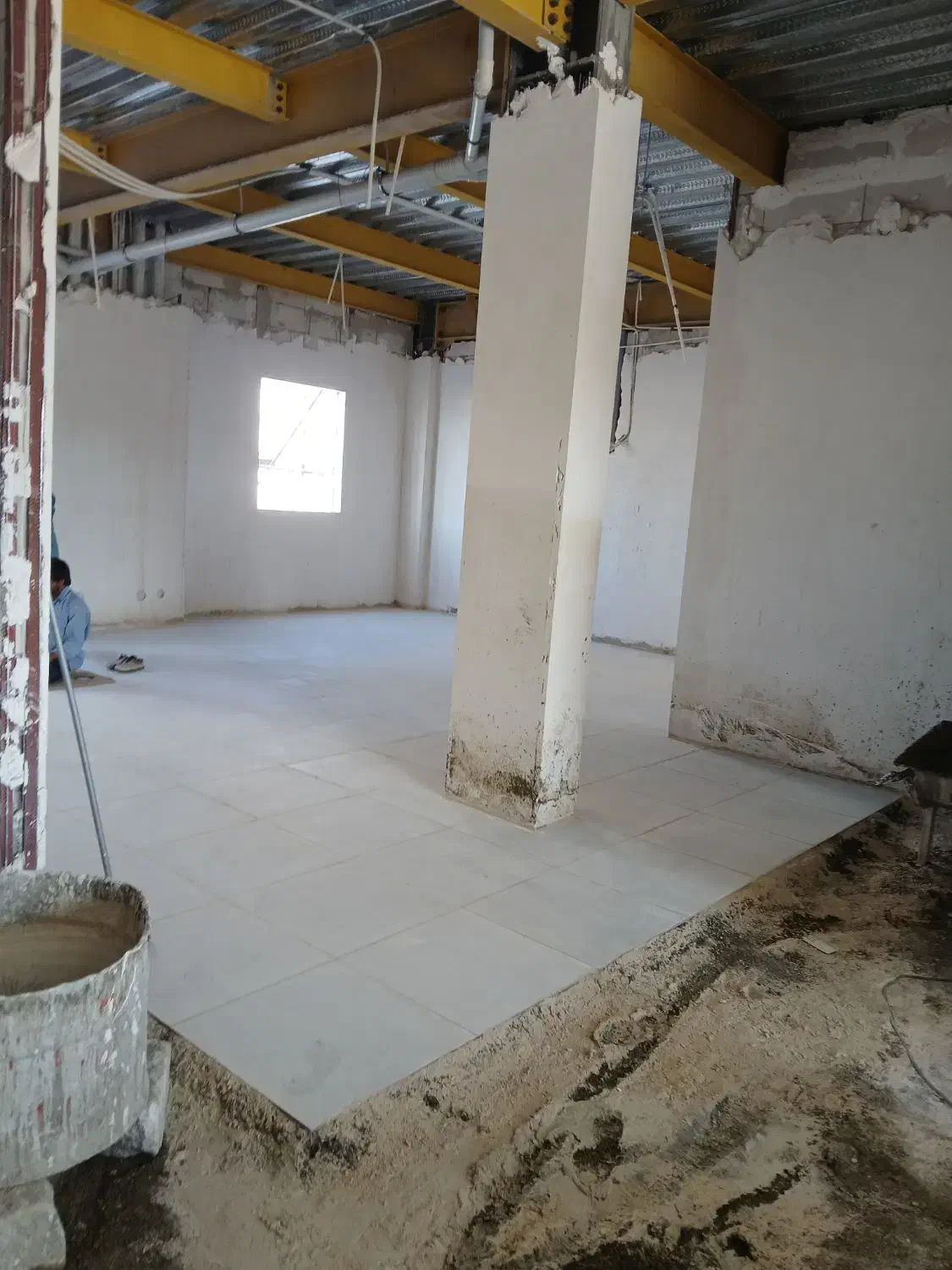 گچ کار و کاشی کار|استخدام معماری، عمران و ساختمانی|بم, |دیوار