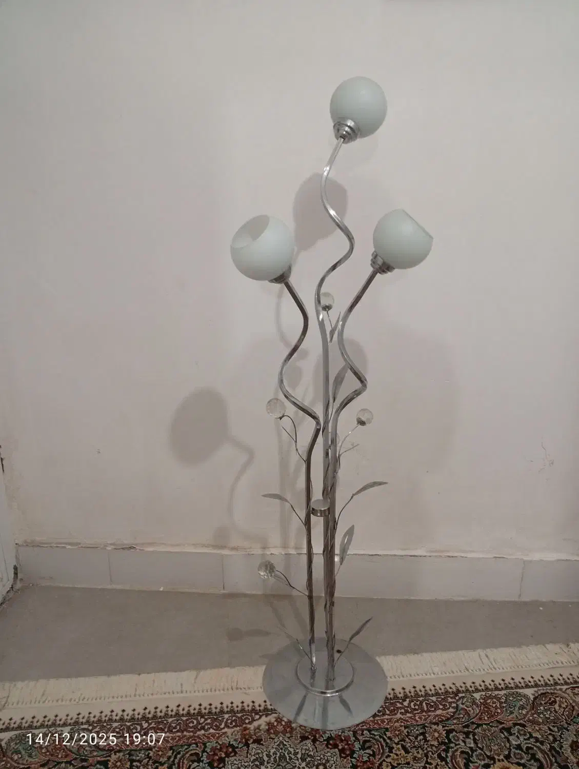 اباژور|چراغ خواب و آباژور|نیشابور, خط کاشمر|دیوار