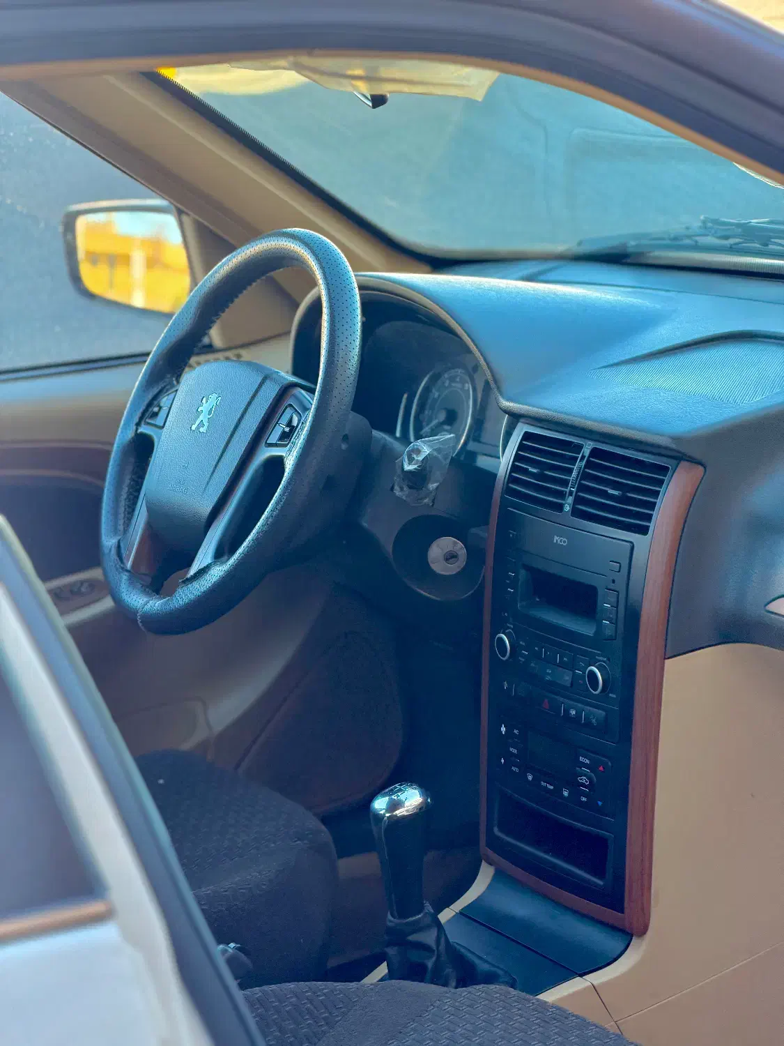 پارس۱۴۰۲|خودرو سواری و وانت|فسا, |دیوار