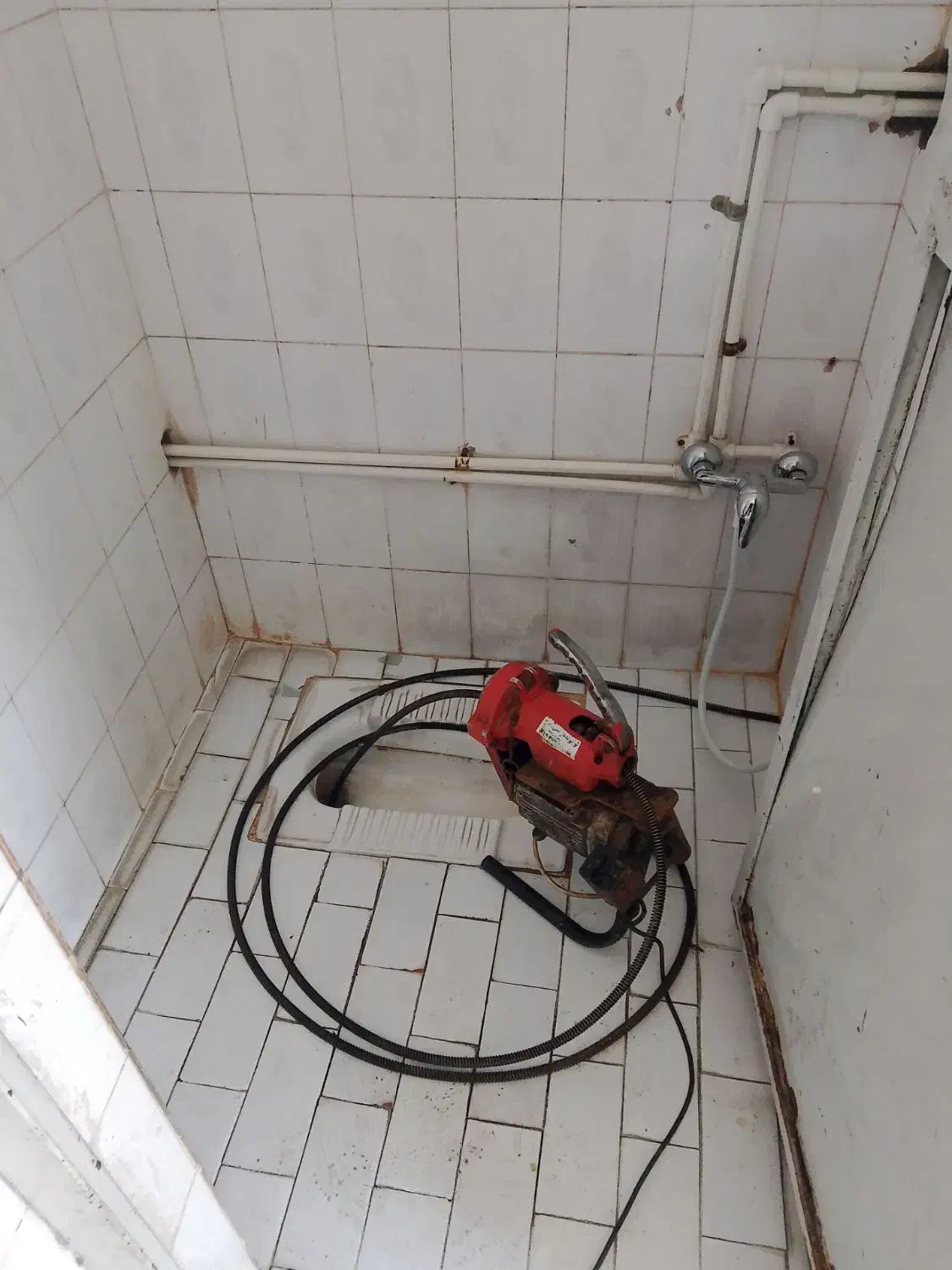 لوله بازکن60%تخفیف کل مشهدچاه با دستگاه۱رز۱ن فنرزن|خدمات پیشه و مهارت|مشهد, امام رضا (ع)|دیوار