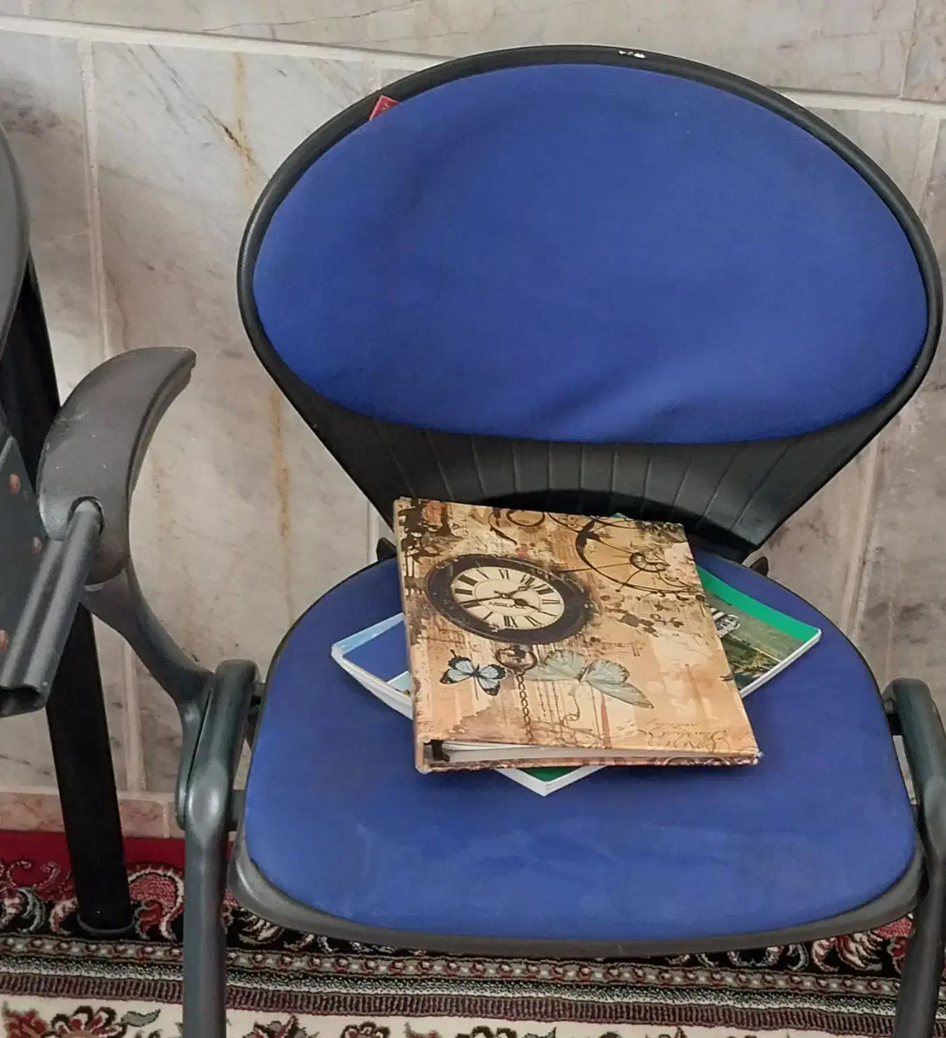 صندلی  کارکرده|صندلی و نیمکت|شیروان (خراسان), |دیوار