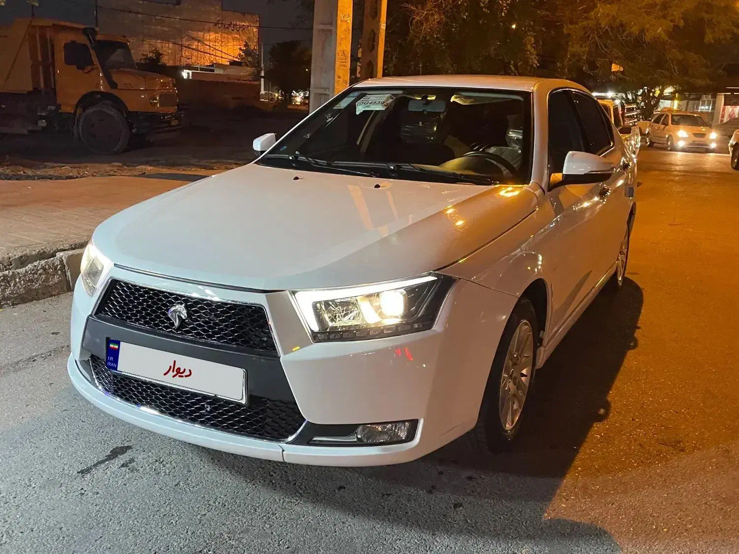 فروش دنا پنج دنده|خودرو سواری و وانت|ایلام, |دیوار