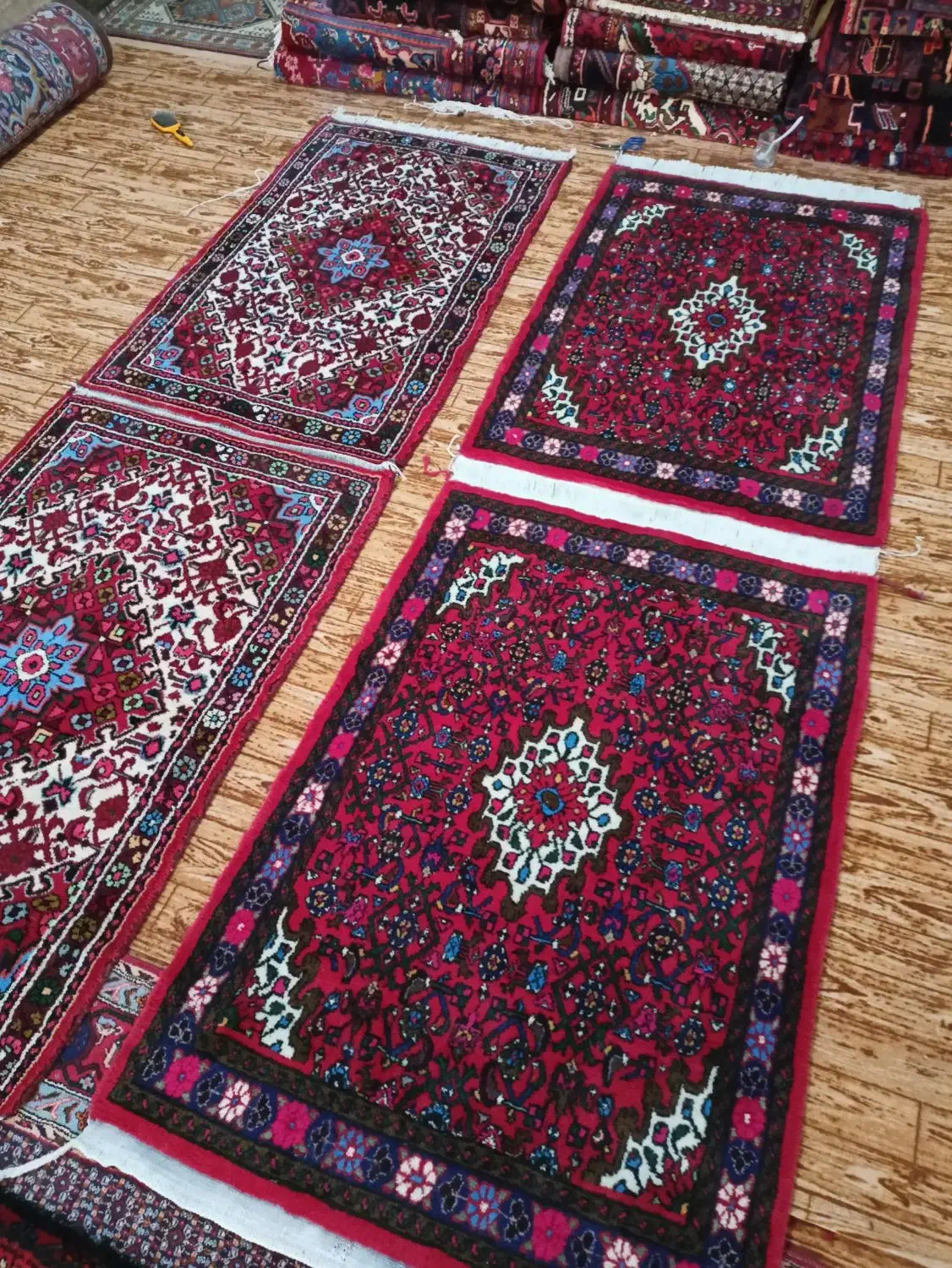 فرش دستبافت زرع و نیم 100در 150|فرش|چهاردانگه (تهران), |دیوار