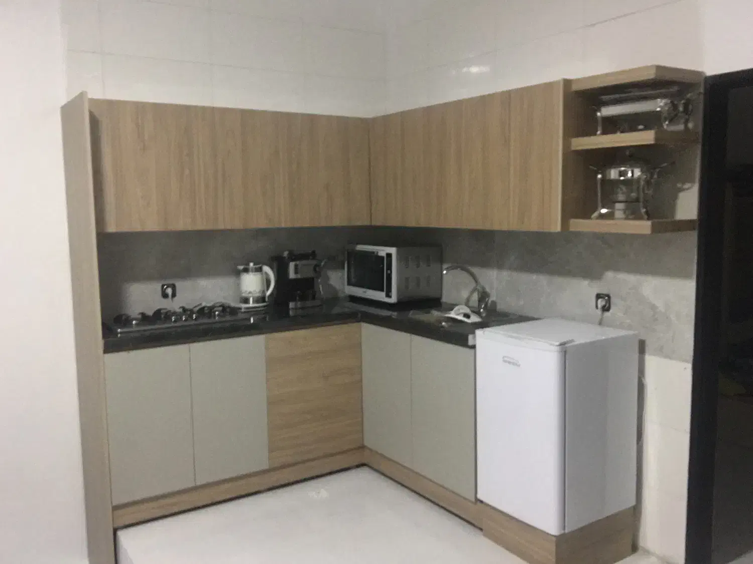 سلام|جاکفشی، کمد، دراور|بیرجند, |دیوار