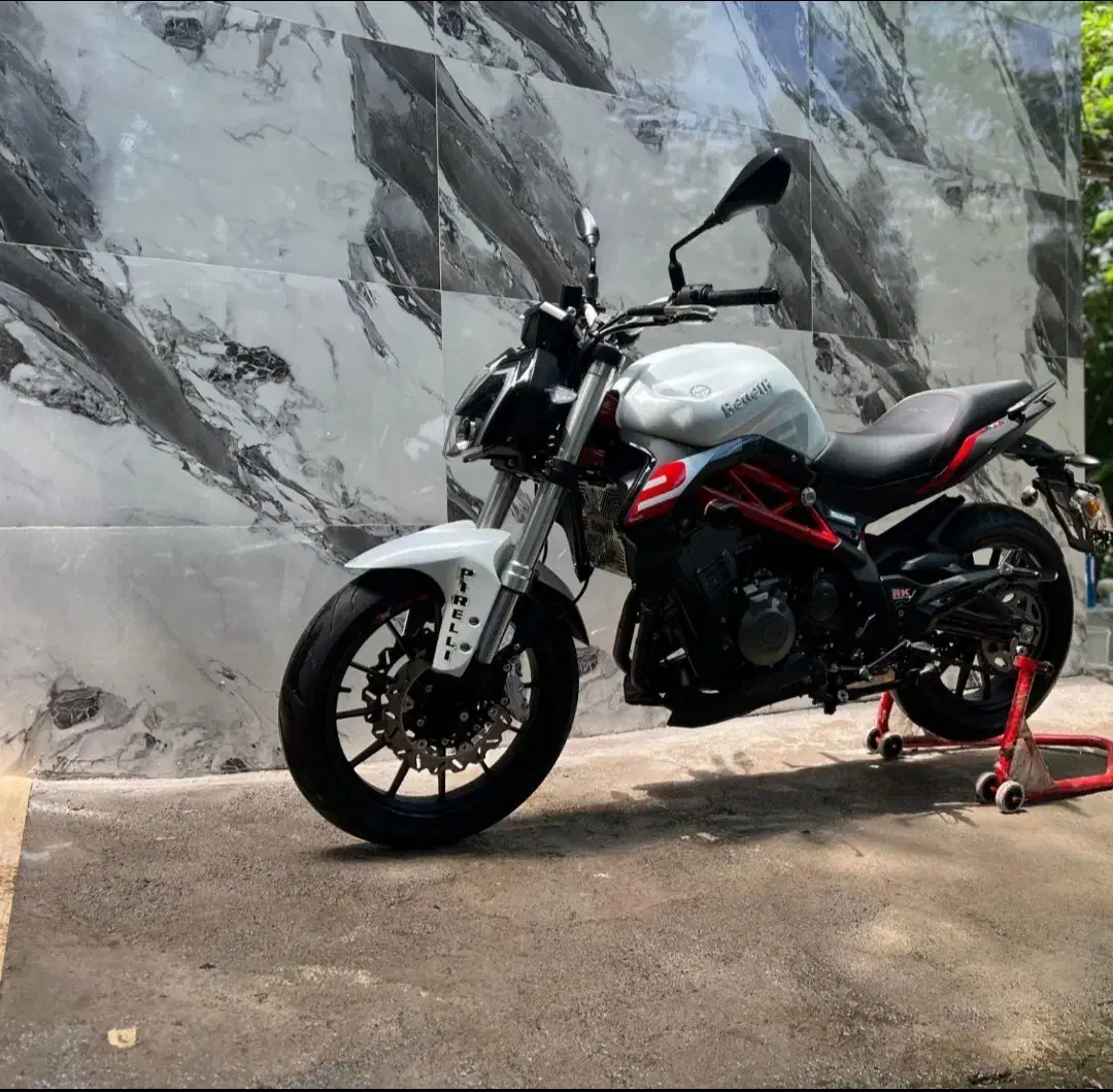 بنلی ۳۰۰|موتورسیکلت|زنجان, |دیوار