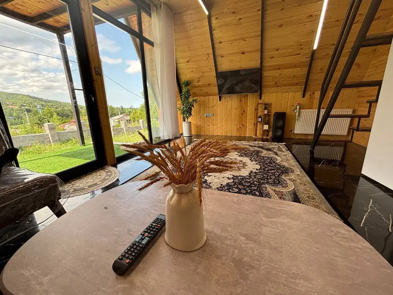 ویلا سوئیسی ماسال|اجارهٔ کوتاه‌مدت ویلا و باغ|ماسال, |دیوار