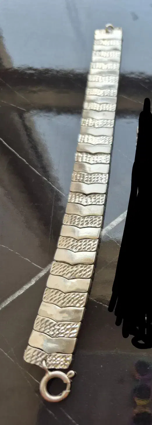 دستبند نقره پهن و سنگین مشابه نمونه ی طلاش|جواهرات|تهران, نازی‌آباد|دیوار