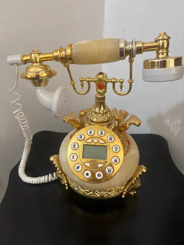 تلفن و میز تلفن|تلفن رومیزی|زنجان, |دیوار