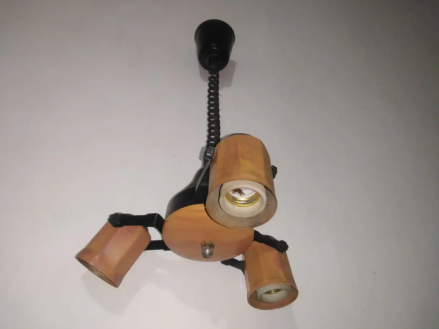 لوسترسه لامپی|لوستر و چراغ آویز|تربتحیدریه, ترمینال|دیوار