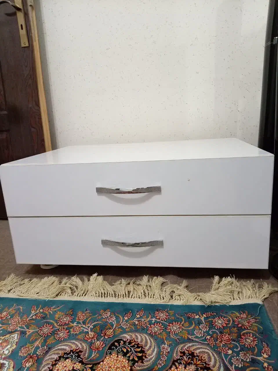 دراور دو کشو با عمق زیاد|جاکفشی، کمد، دراور|نجفآباد, شهدای غربی|دیوار