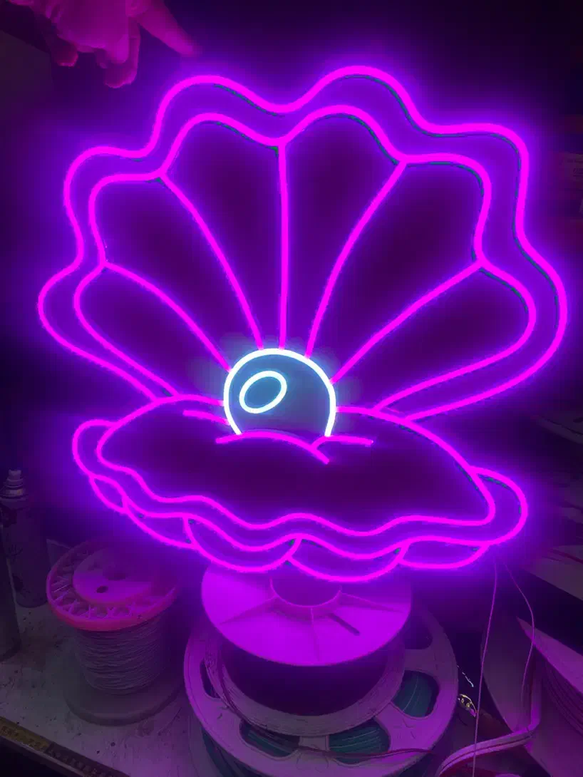 تابلو نئون|فروشگاه و مغازه|رشت, رودباری|دیوار