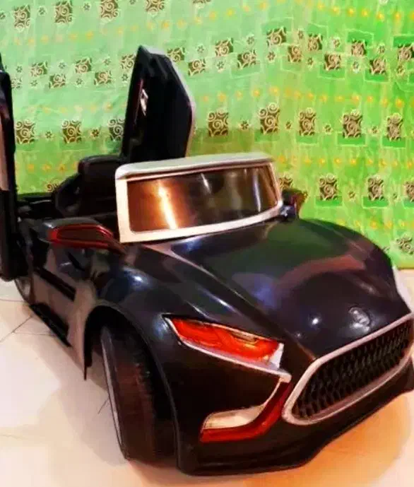 ماشین شارژی لکسوس دنده اتومات|اسباب‌بازی بچه|اهواز, گلستان|دیوار